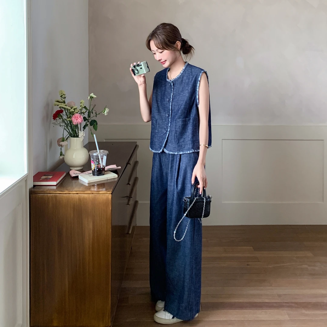 蓝色流苏小香风牛仔马甲套装裤女2025夏新款宽松时尚阔腿裤一整套