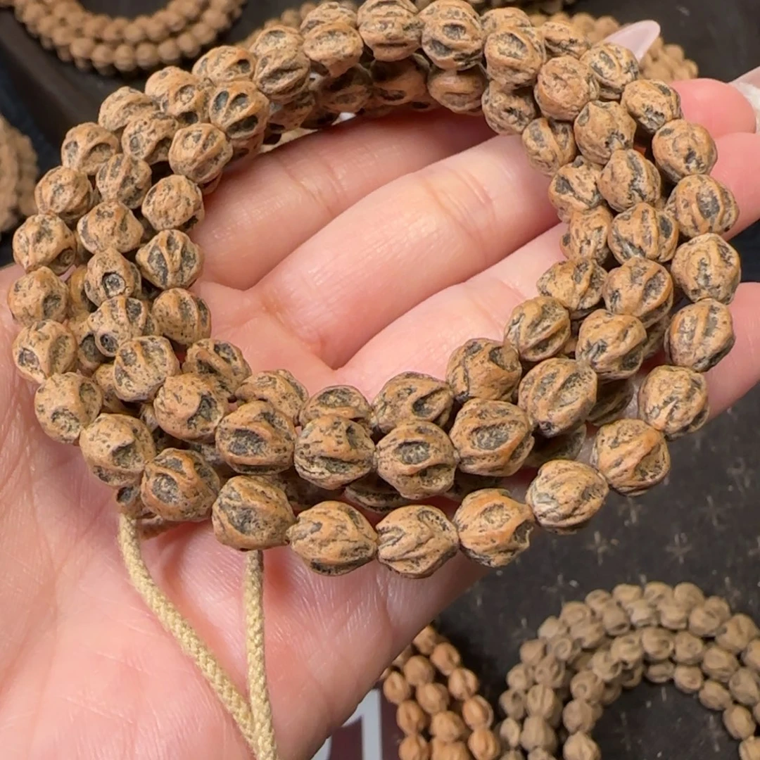 H***y柏香籽/百香籽吊坠