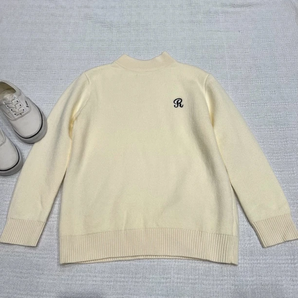 85093高端童装时尚百搭一体绒设计款毛衣W