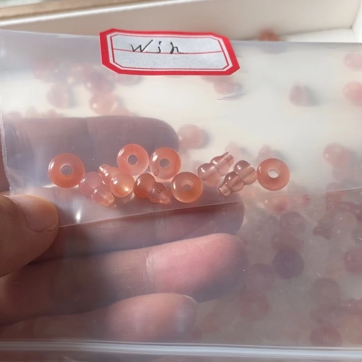 南红玛瑙未镶嵌颈饰w*h