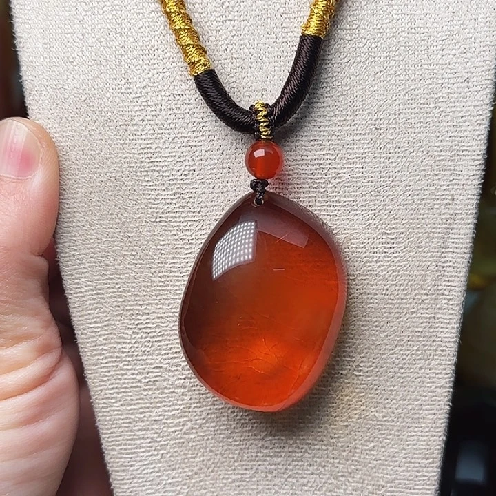 琥珀未镶嵌手链吊坠