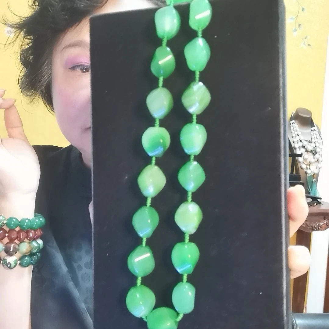 玛瑙/玉髓颈饰未镶嵌