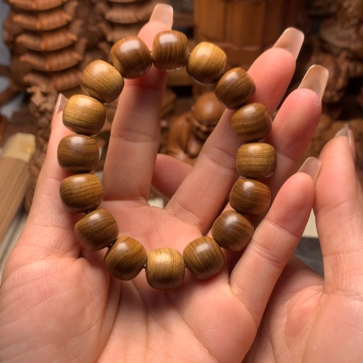 檀香木其他老山檀香手把件