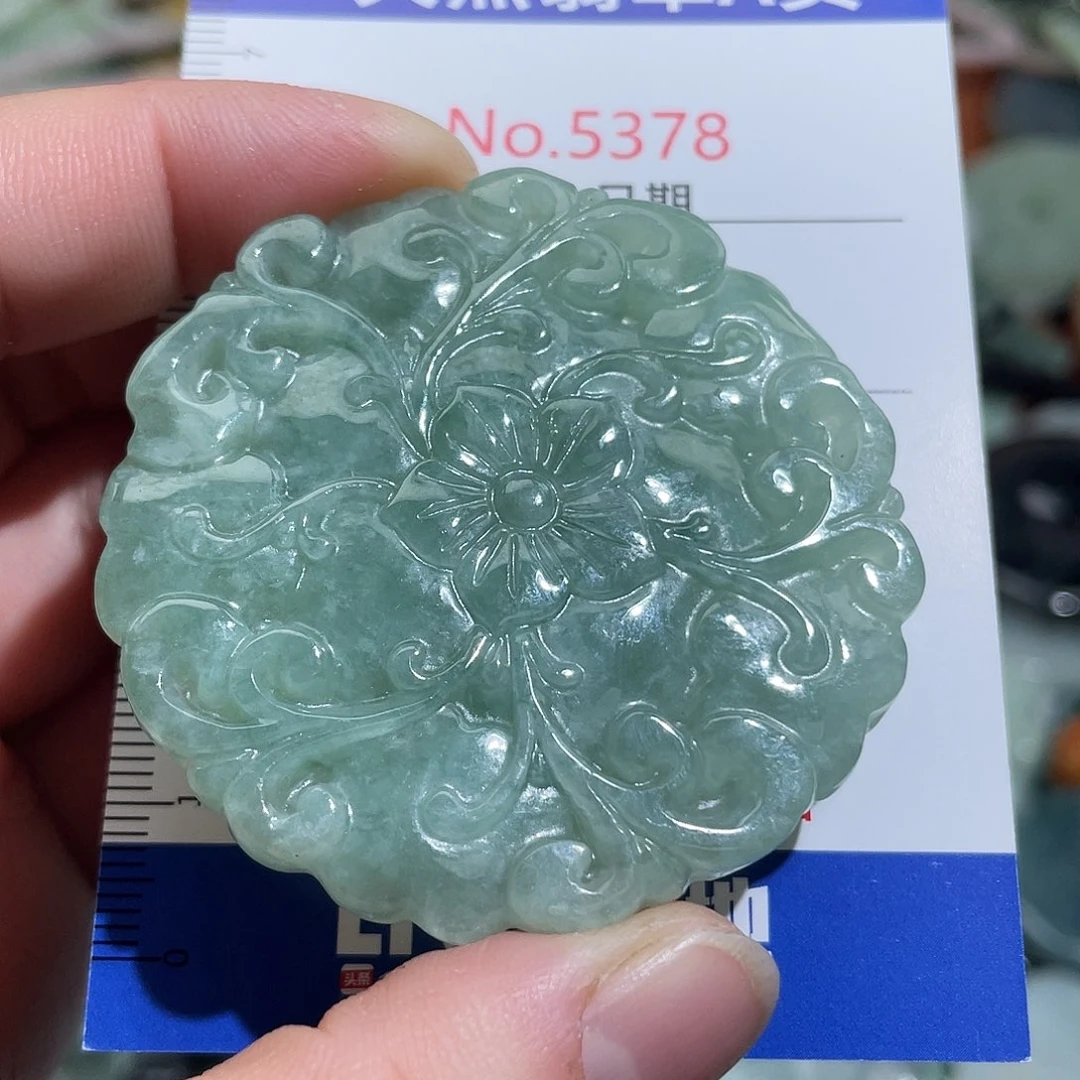 翡翠未镶嵌摆件5378