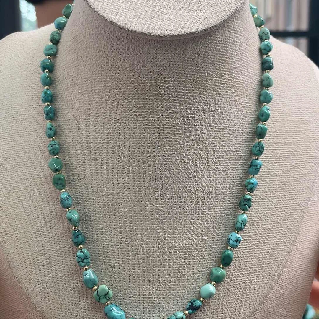 未镶嵌绿松石珠宝奇石