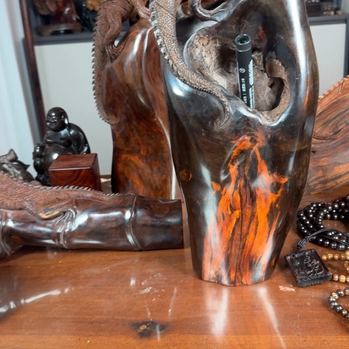 北***﹌交趾黄檀（大红酸枝）