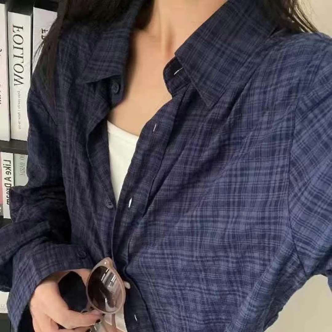 日系复古深蓝色格子衬衫长袖上衣