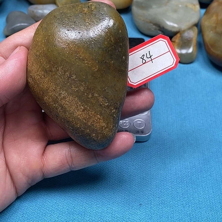 未镶嵌和田玉把件84
