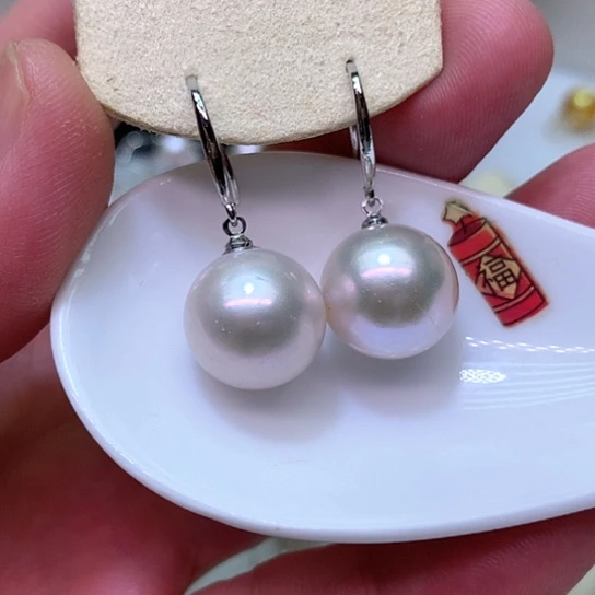 银S925镶嵌淡水珍珠耳饰