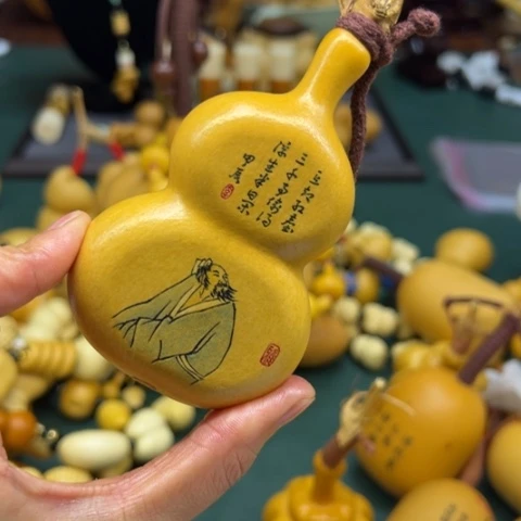 S****1胡丽丽噜啦噜啦嘞