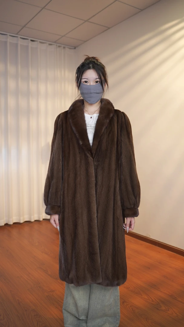 【工厂直销】进口天鹅绒水貂大衣女整貂皮长款水貂时尚外套mm2103