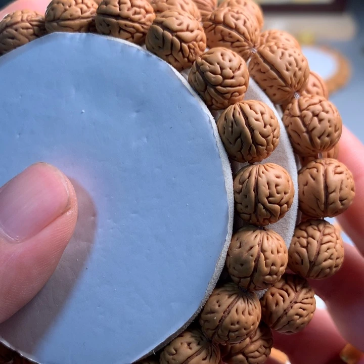 桃核吊坠12满文盘锦