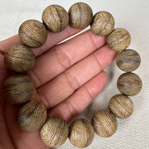 天然野文莱软丝结油圆珠单圈卡16+保30克唐卡沉香手串