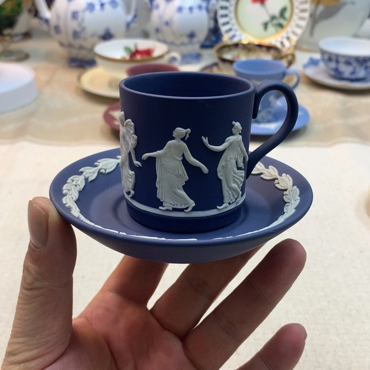 紫砂金瓷阁精品瓷器店