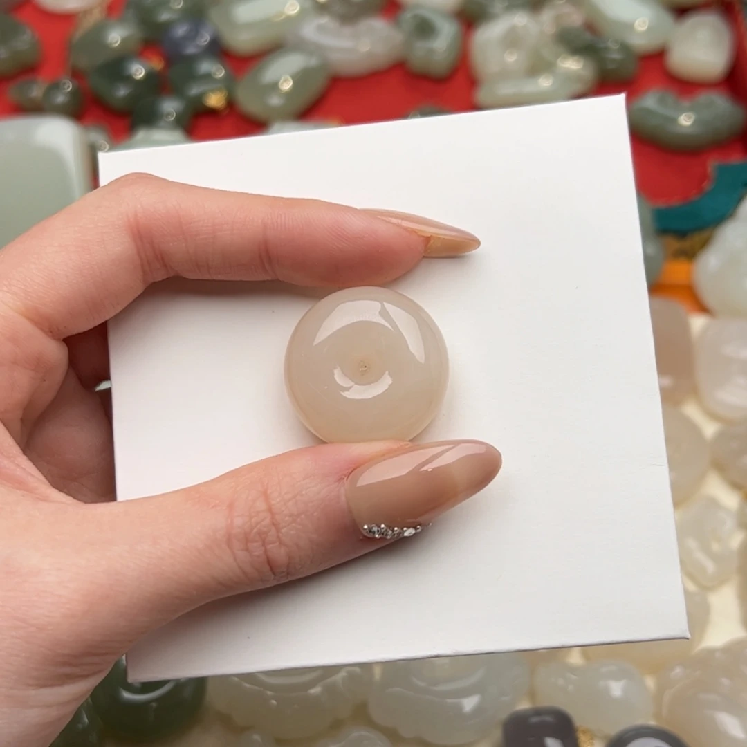 和田玉耳饰未镶嵌啊*