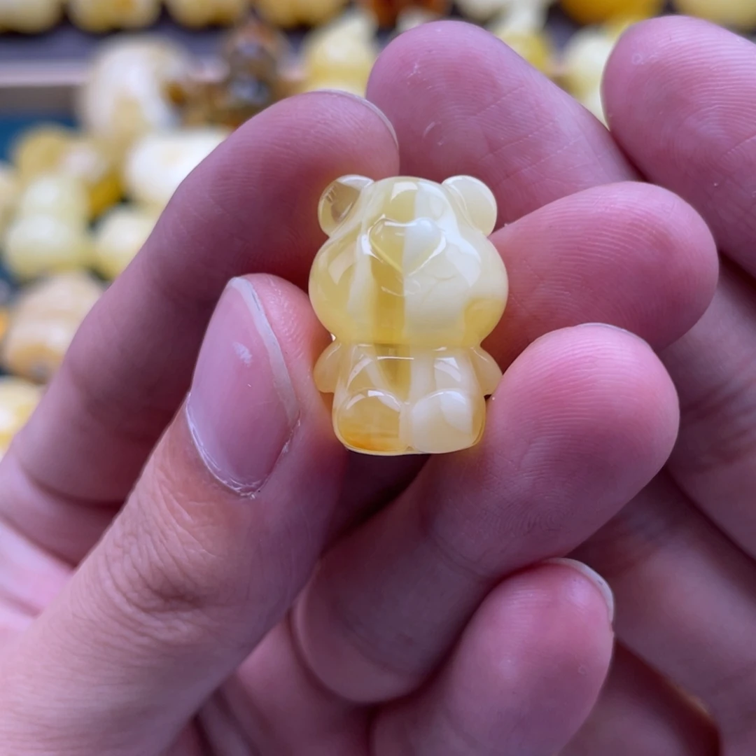 琥珀未镶嵌裸石蜜蜡