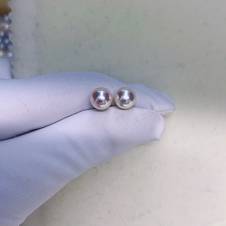 18K金镶嵌耳钉7-7.5海水珍珠允****性