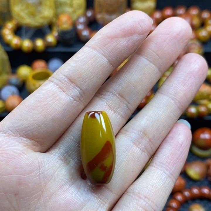 大***田玛瑙/玉髓未镶嵌挂件战国红挂件