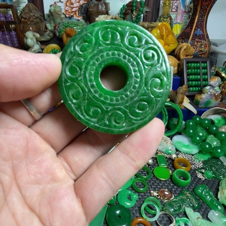 吊坠滴血莲花菩提