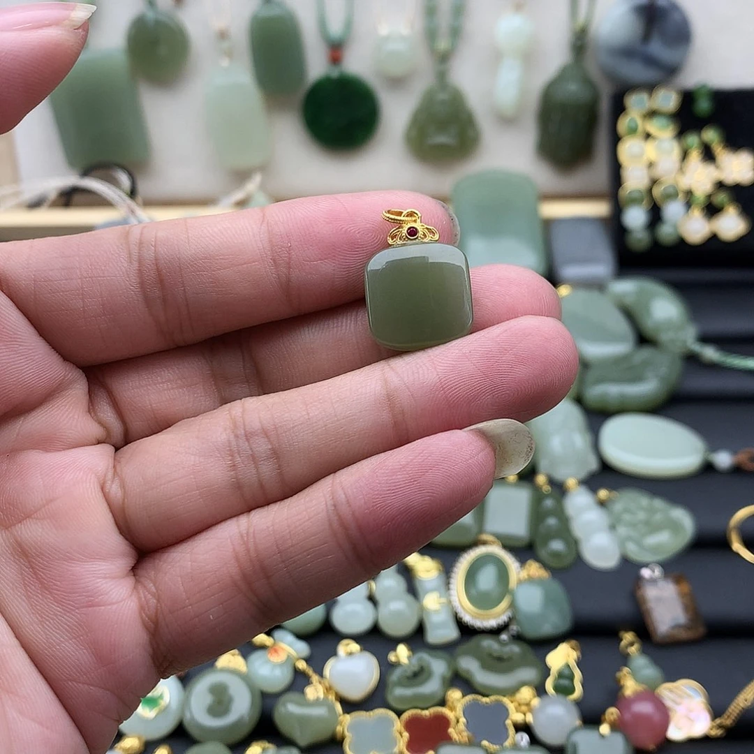吊坠(不含链)银S925镶嵌和田玉
