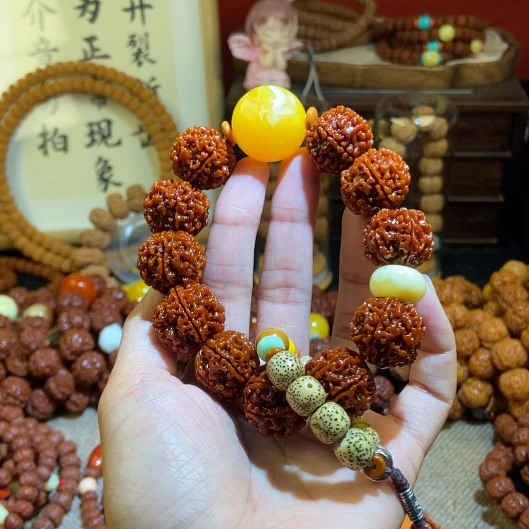 金刚菩提吊坠226玉化星月款