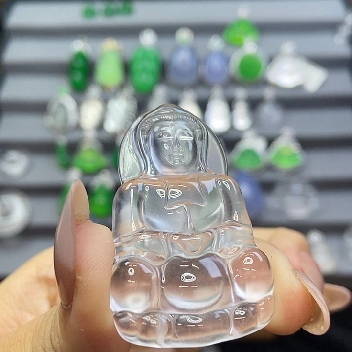 0***0石英质玉未镶嵌颈饰观音