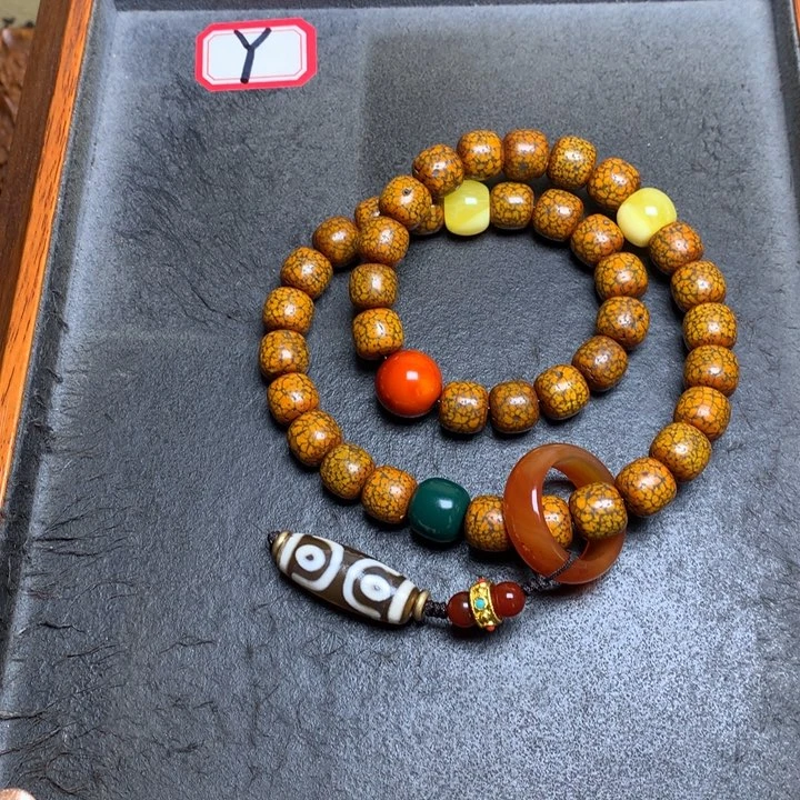 星月菩提吊坠鎖****》菩提