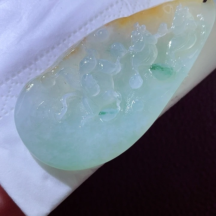 定制翡翠未镶嵌翡翠