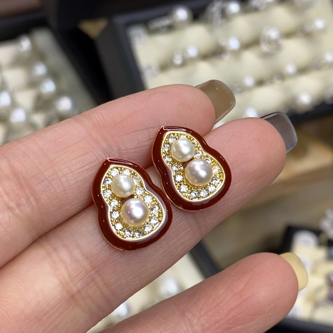 淡水珍珠未镶嵌耳饰