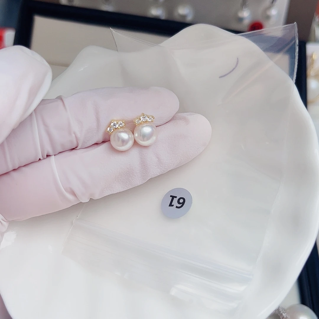 银S925镶嵌淡水珍珠耳饰