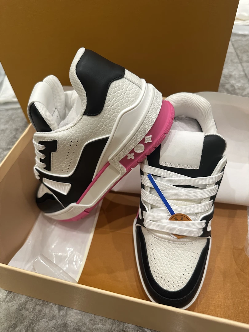 2025春夏新款 路灯女士潮鞋休闲鞋板鞋（D02VL502XZ）