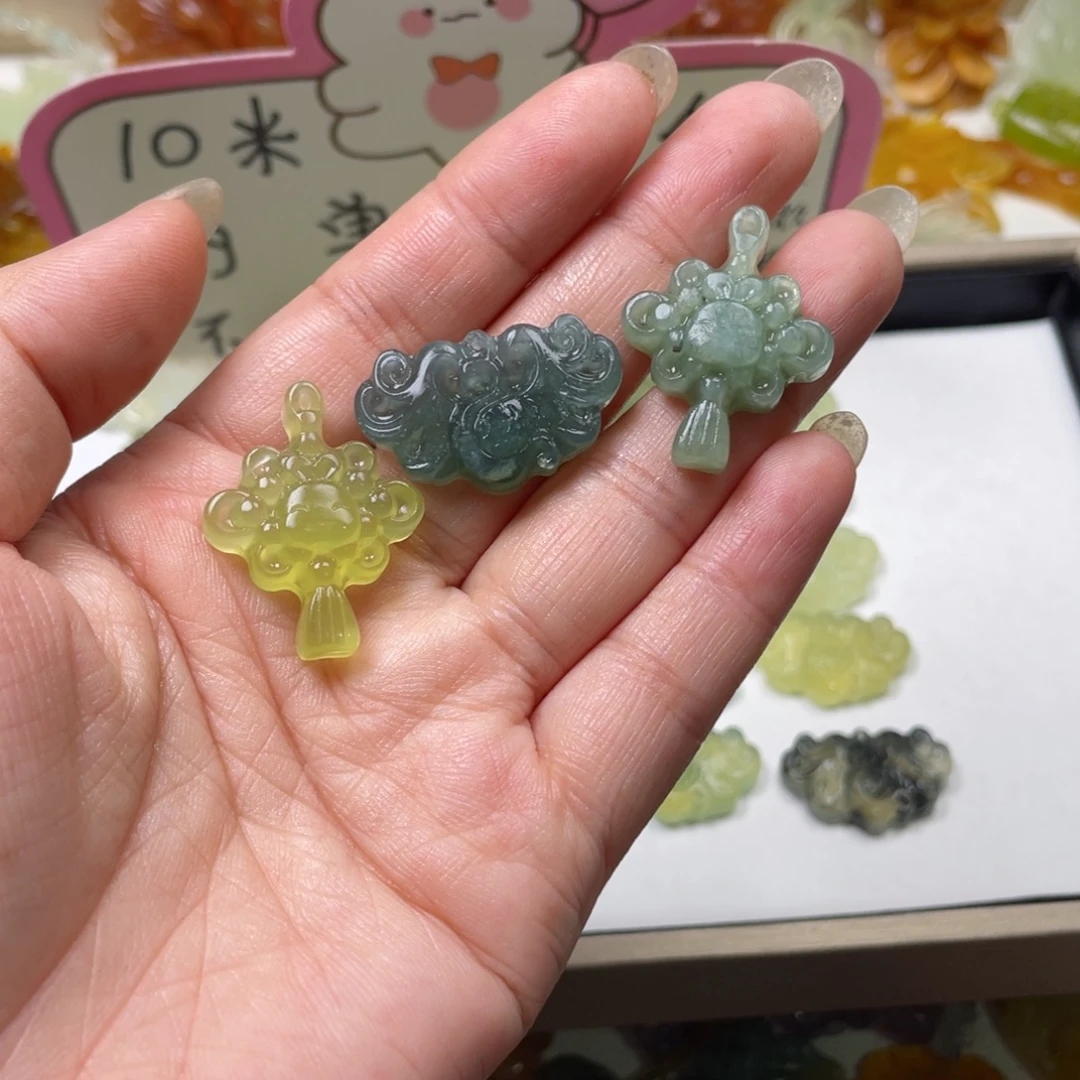 *****未镶嵌蛇纹石玉颈饰