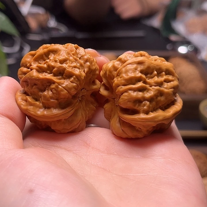 文玩核桃把件41尺蛤蟆头56