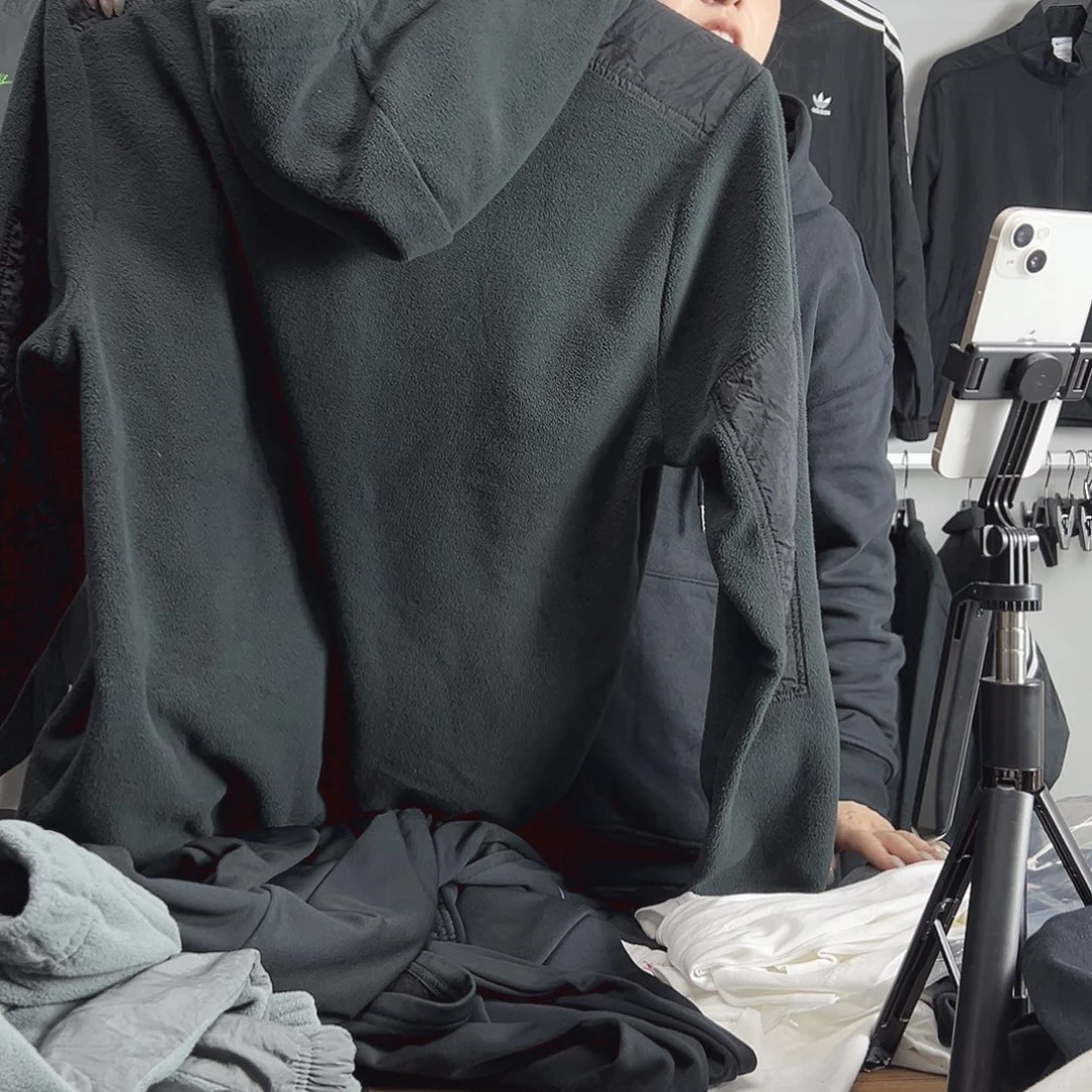 4883黑色L码不退换