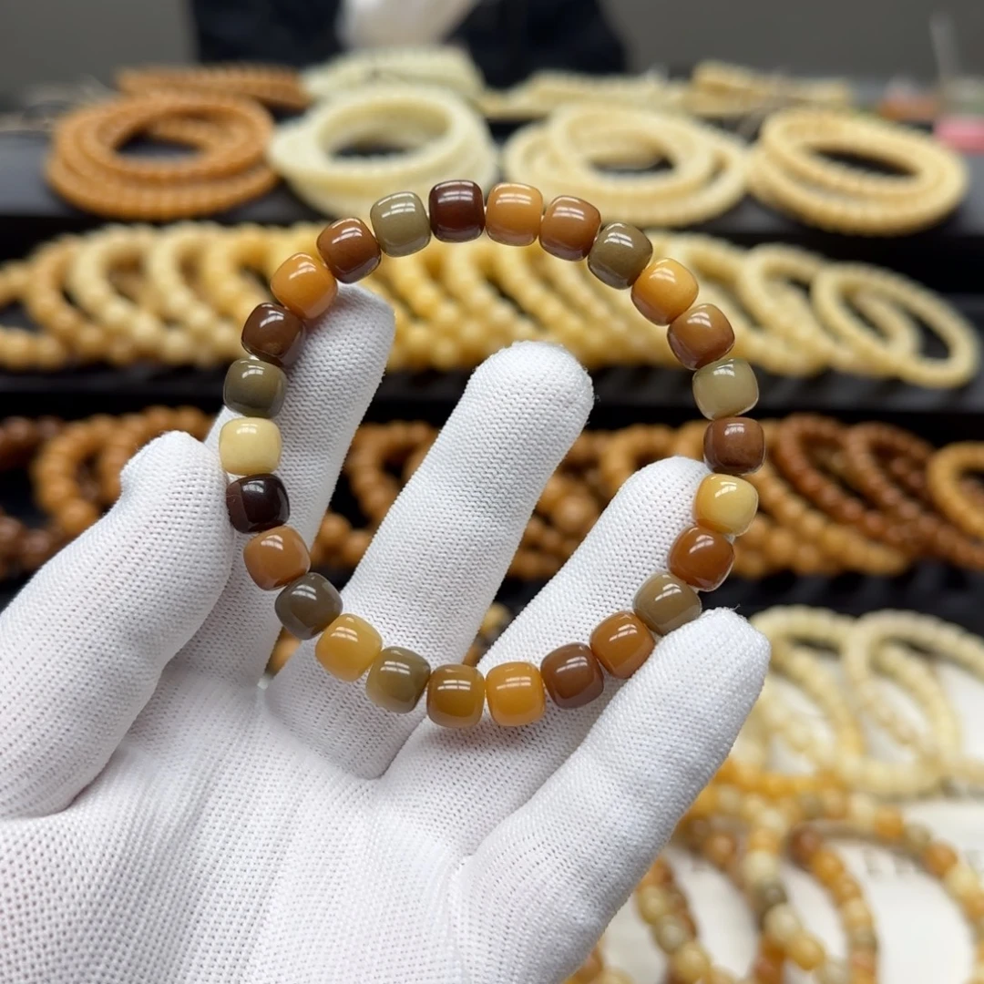 手串菩提根/象牙果8×9 5年 鬼工