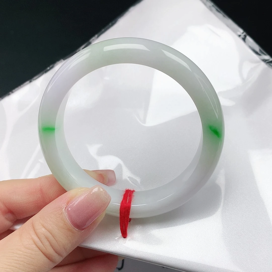 翡翠手镯未镶嵌翡翠054