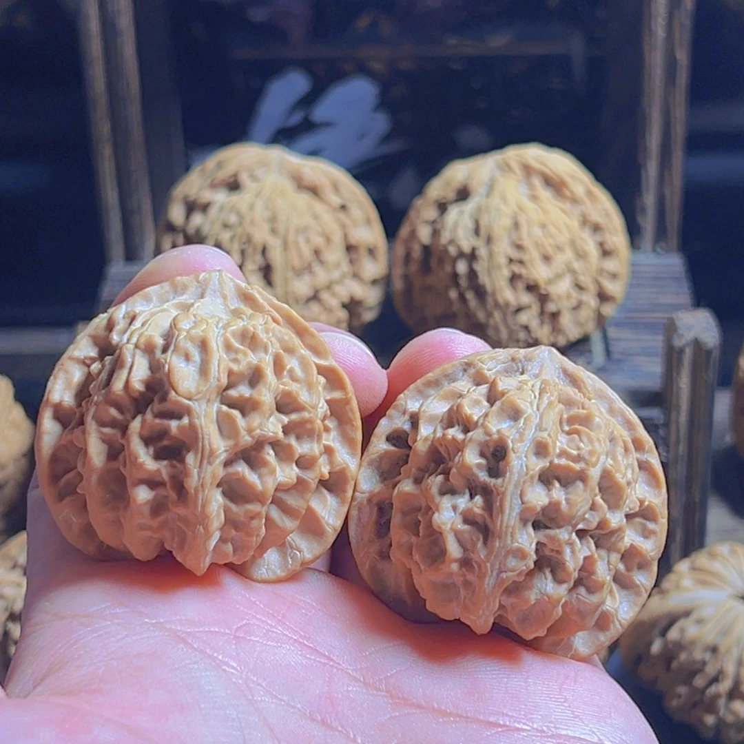 文玩核桃把件搬*哥41苹果