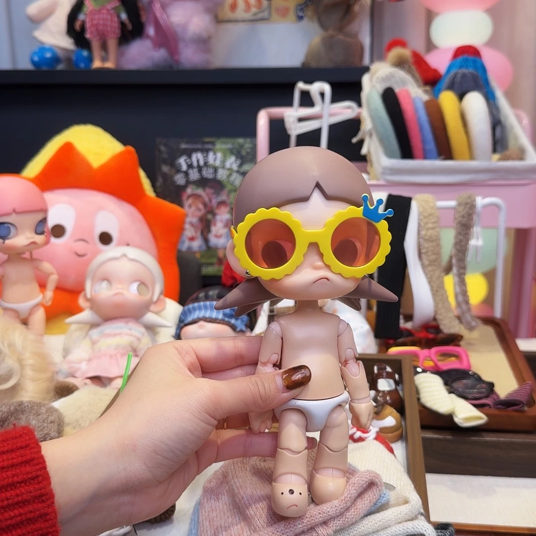 嘎子姐黄色眼镜福利