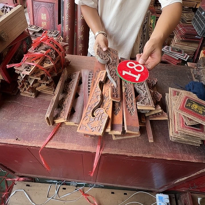 错***位擦擦眼泪都是自己去