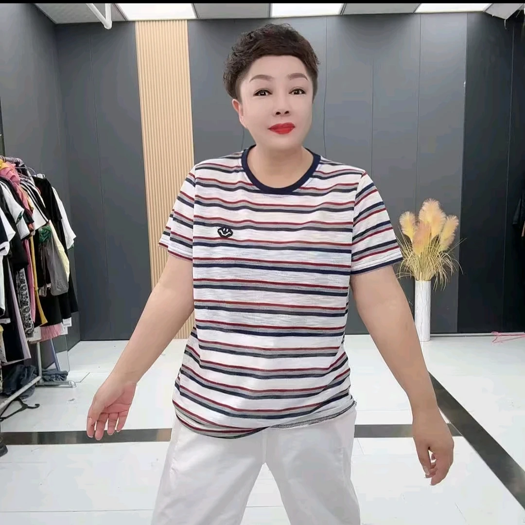 YL120夏季潮流圆领百搭笑脸针织条纹T恤