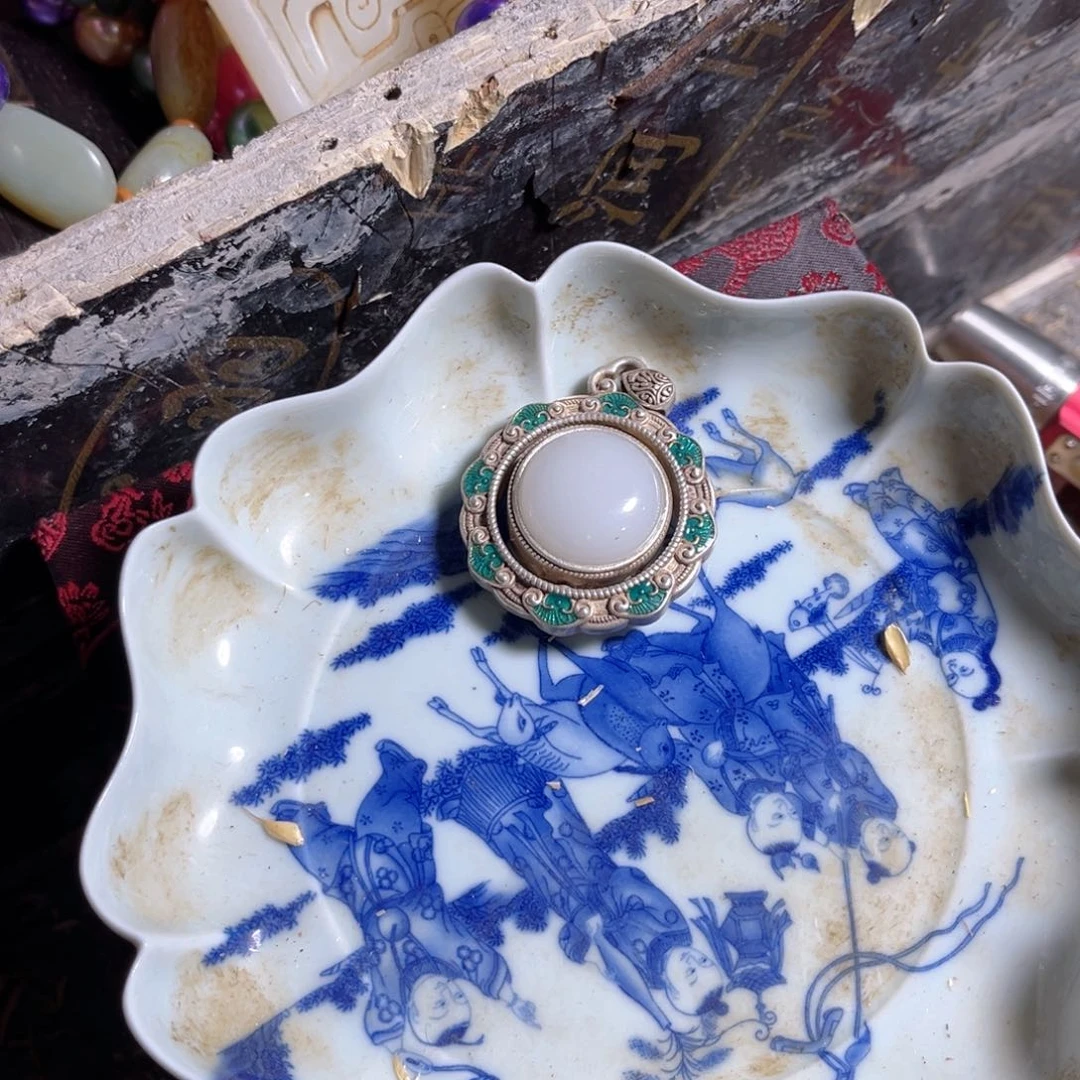 盘瓷器瓷器瓷瓷器瓷器瓷