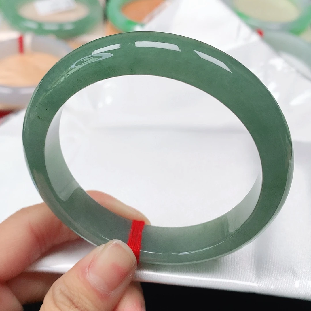 翡翠手镯未镶嵌天然翡翠手镯56