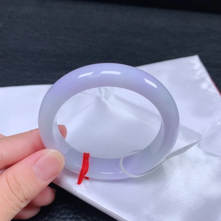 翡翠未镶嵌手镯