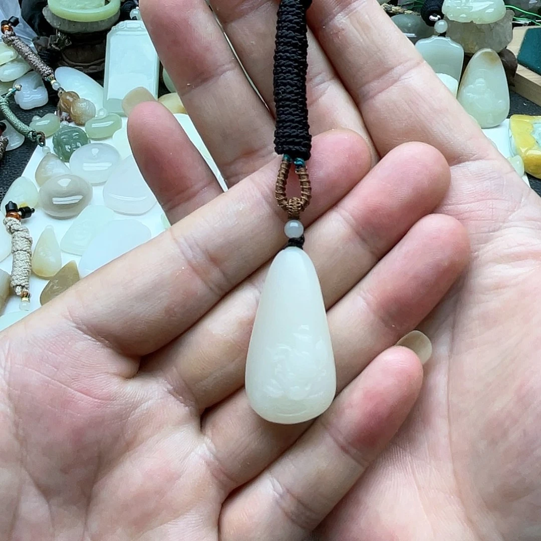 和田玉花牌吊坠未镶嵌夏*