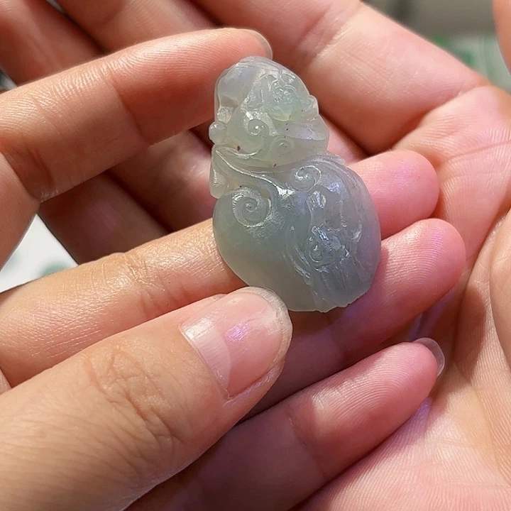 小***，定制翡翠未镶嵌天然缅甸翡翠A货如意