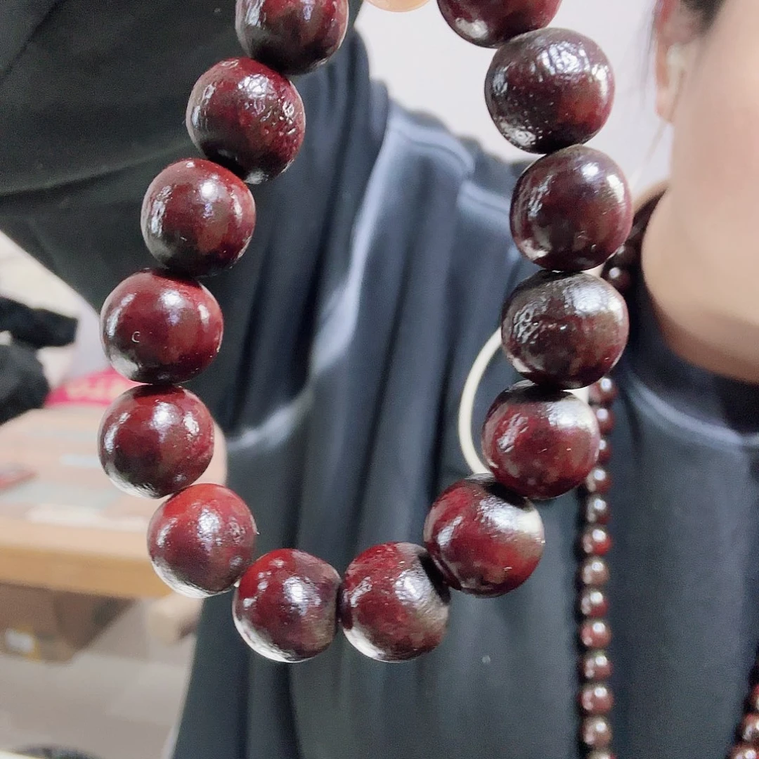 用***8草珠菩提吊坠无患子陈年红籽爱心型单圈手串18颗