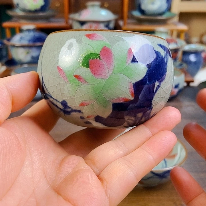 瓷片手工制作工艺精湛等