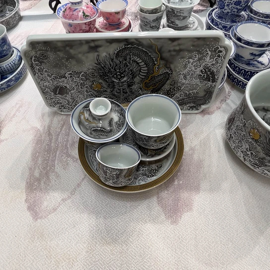 景德镇陶瓷加送五件套礼盒