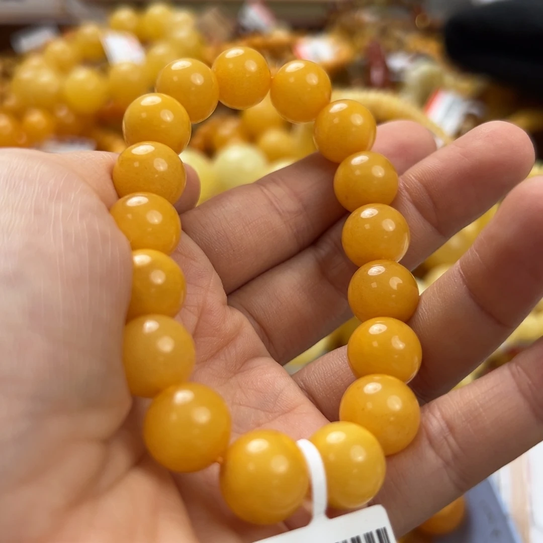 未镶嵌琥珀珠宝奇石