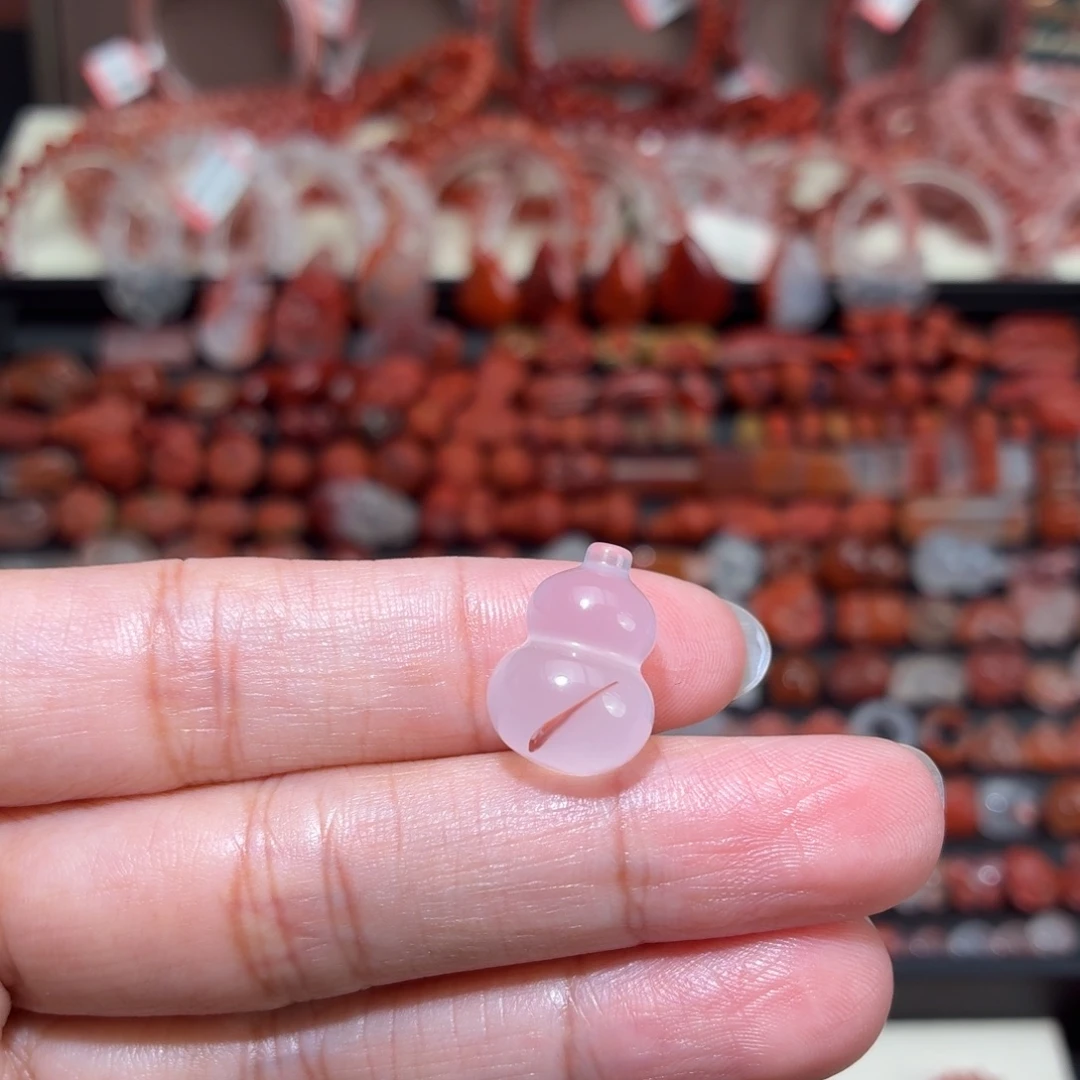 南红玛瑙未镶嵌颈饰胖葫芦